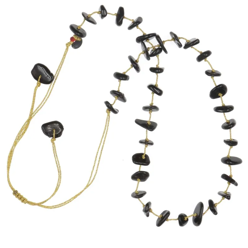 Collier en pierres naturelles Tourmaline noire . Peut se porter en ras de cou ou sautoir selon votre envie  en bracelet 3 tours