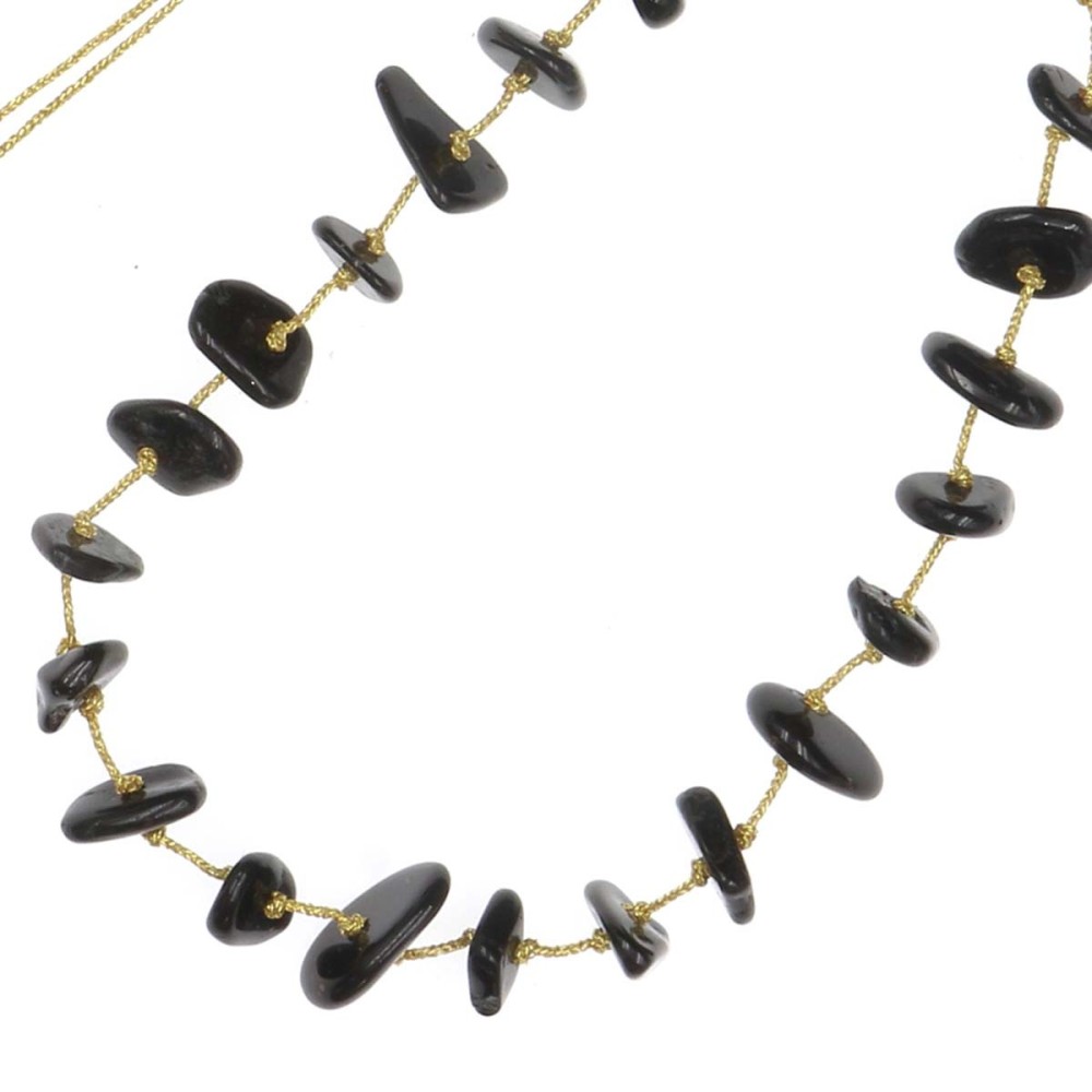 Collier en pierres naturelles Tourmaline noire . Peut se porter en ras de cou ou sautoir selon votre envie  en bracelet 3 tours