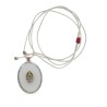 Collier fil argent médaillon GM émail blanc orné d'une vierge vanessa simon
