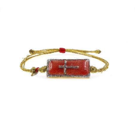 Bracelet plaque corail incrusté d'une croix
