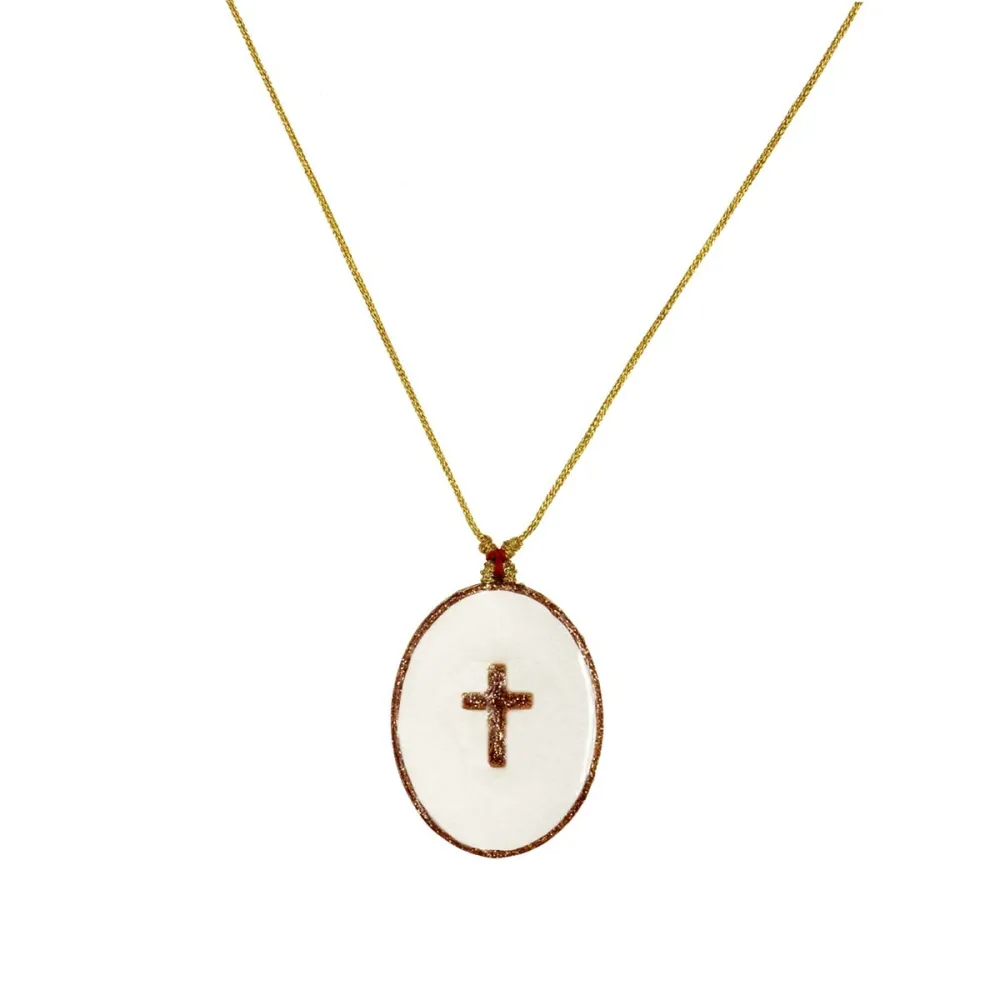Collier médaillon madone émaillé blanc sur fil or
