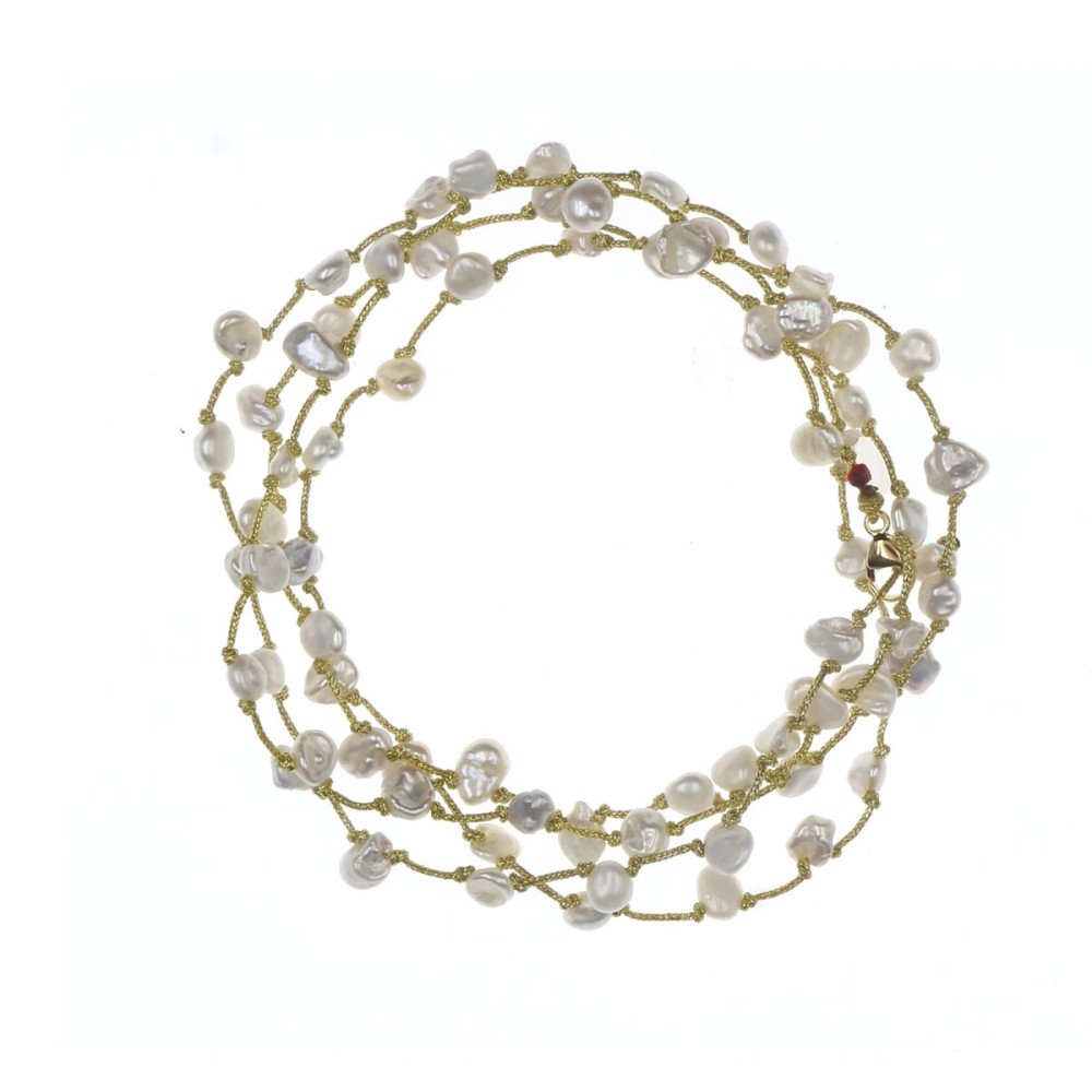 Collier en pierres naturelles Nacre baroque. Peut se porter en ras de cou ou sautoir selon votre envie  en bracelet 3 tours poig