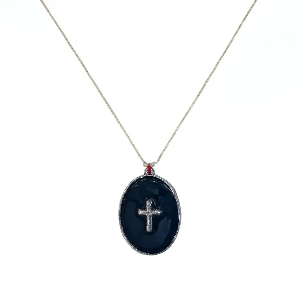 Collier fil argent médaillon GM émail blanc et croix argent vanessa simon