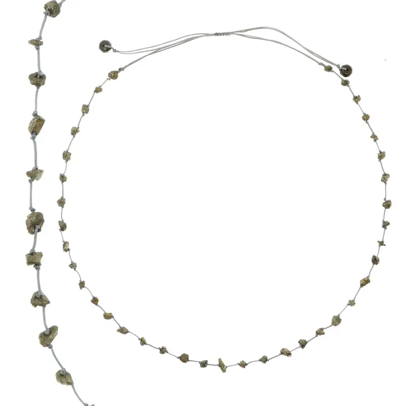 Collier en pierres de pyrite